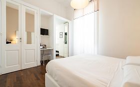 Pley Cagliari Boutique Rooms